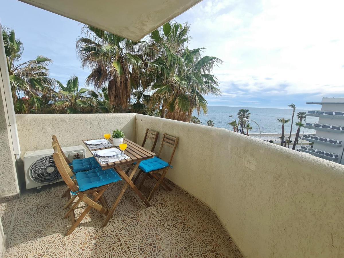 Precioso Apartamento Con Piscinas Y Vistas Al Mar. Benalmadena Exterior photo